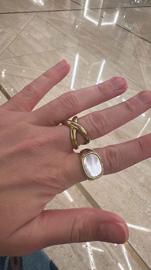 Chunky Pearl Ring