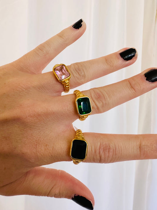 Gemstone Twist Ring - Black